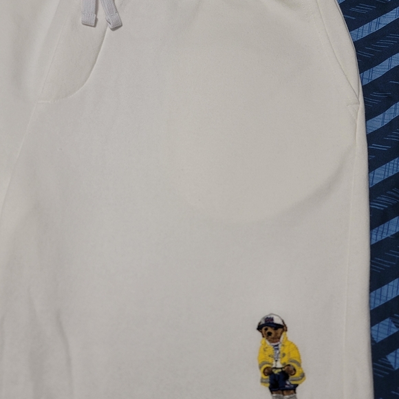 Polo Ralph Lauren Shorts (Polo Bear) - Picture 2 of 4